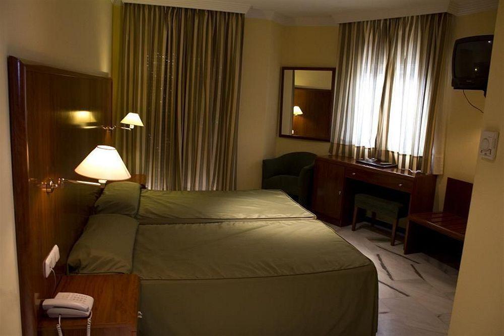 Hotel La Fonda De Don Gonzalo Cenes de la Vega Kültér fotó